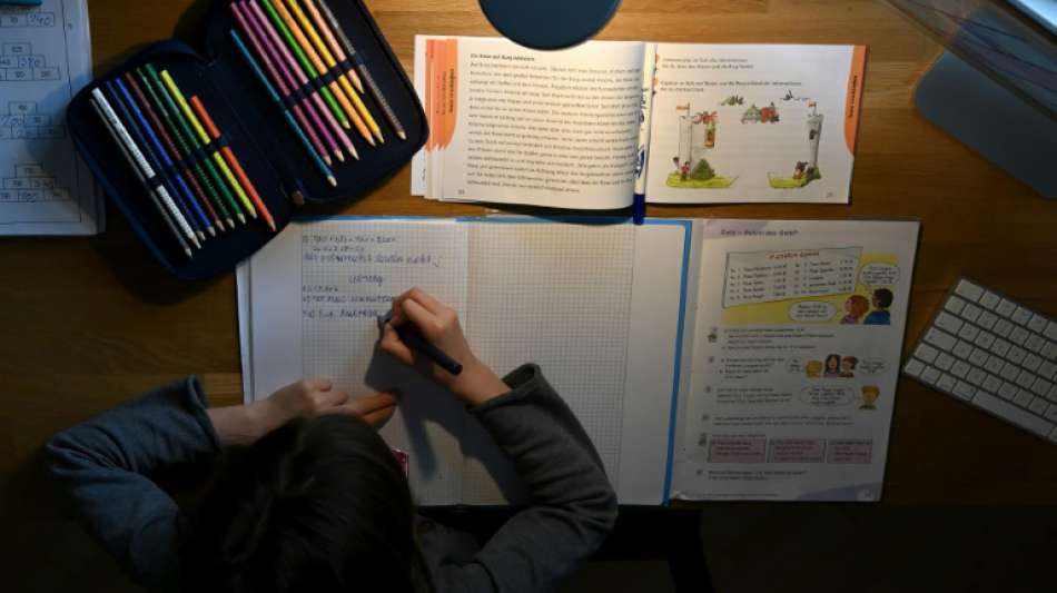 Lehrerverband warnt vor vorschnellen Schul&ouml;ffnungen