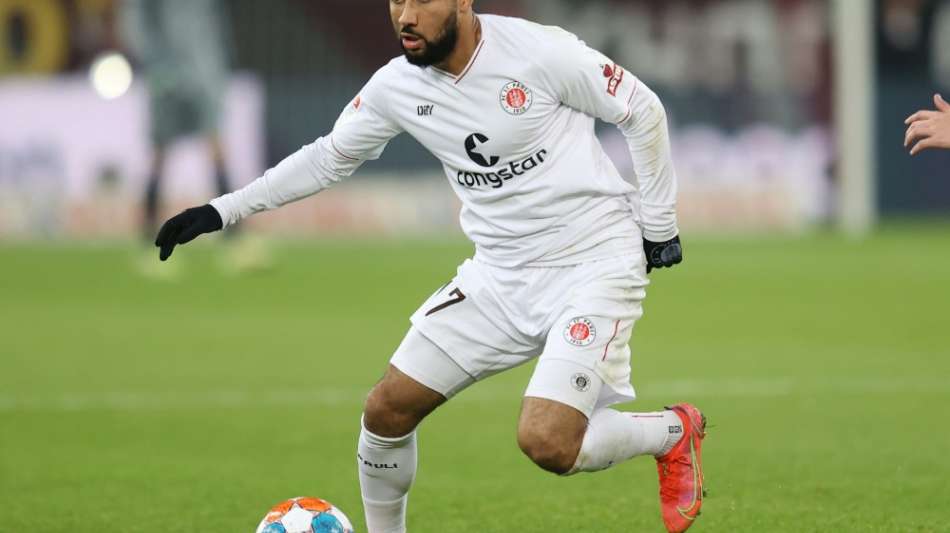 St. Pauli nach Zittersieg in Regensburg wieder vorne