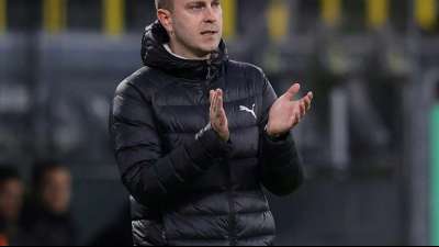 2. Liga: Bremen springt an die Spitze, Kiel gewinnt in Aue