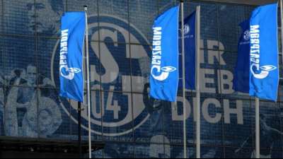 Fu&szlig;ballbundesligist Schalke 04 trennt sich von Hauptsponsor Gazprom