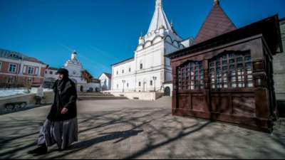 Russland: Jugendlicher sprengt sich in einer Schule in die Luft 