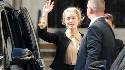 Johnny Depp soll Ex-Frau Amber Heard angeblich mit Flaschen beworfen haben