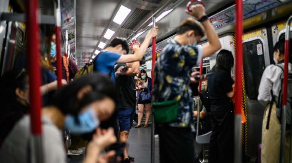 Hongkong schließt erneut alle Schulen nach Anstieg von Corona-Neuinfektionen
