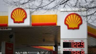 Nigerianer können Shell in Großbritannien wegen Öl-Lecks verklagen