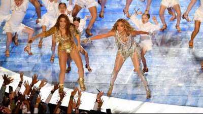 Latino-Spektakel mit Shakira und JLO in Halbzeitpause des Super Bowl 
