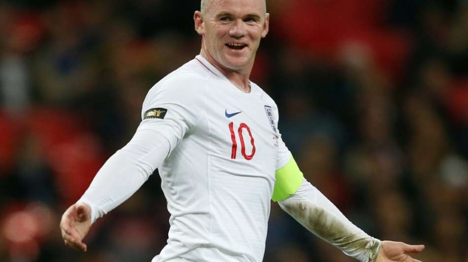 Rooney kann es immer noch spektakulär: Tor aus 62 Metern