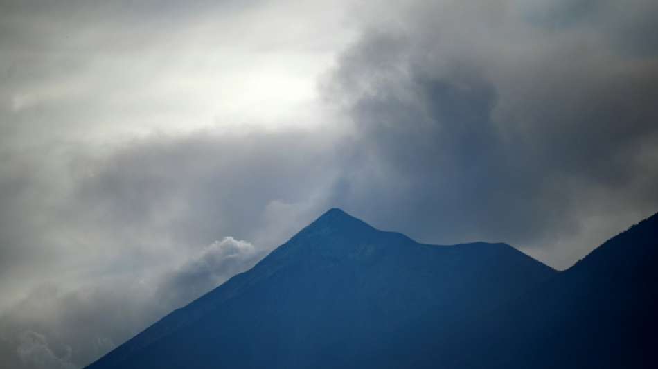 Vulkan Fuego in Guatemala ausgebrochen