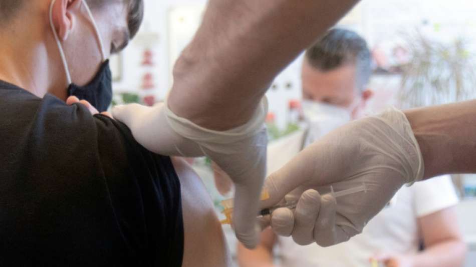 Erneut Andrang auf Corona-Impfzentren in Österreich 