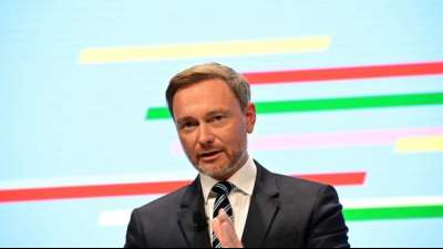 FDP-Chef will im Bundestag f&uuml;r allgemeine Corona-Impfpflicht stimmen