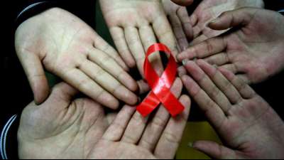 Weniger Wissenslücken zu Übertragbarkeit von HIV