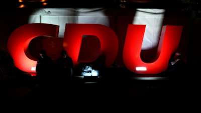 CDU diskutiert &uuml;ber "Treuh&auml;nder"-Modell f&uuml;r Neubesetzung der Parteispitze