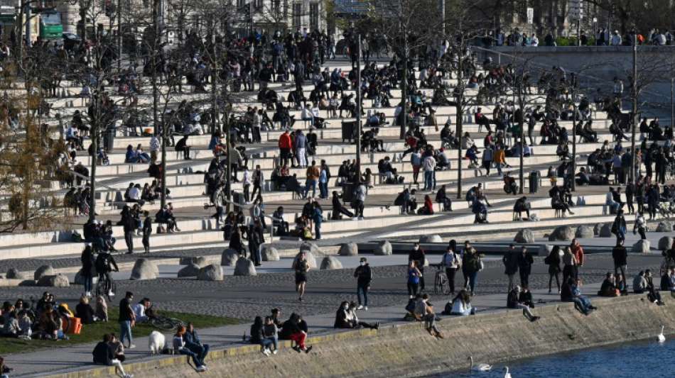 Lockdown in  Frankreich auf gut 23 Millionen B&uuml;rger ausgeweitet