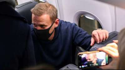 Unterst&uuml;tzer: Anw&auml;lte d&uuml;rfen nicht zu Nawalny