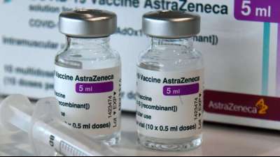 Forscher entschl&uuml;sseln Mechanismus hinter Hirnthrombosen nach Corona-Impfung