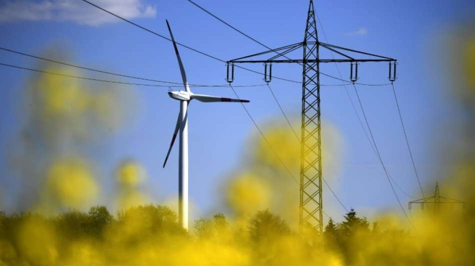 Viel Wind sorgt für kräftigen Anstieg der Stromerzeugung aus Erneuerbaren