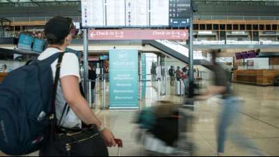 Trinkwasser am Flughafen BER mit Keimen verunreinigt