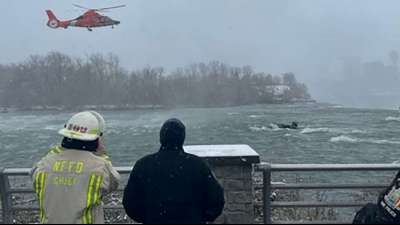 Spektakul&auml;re Bergung von toter Frau aus Auto am Rand der Niagara-F&auml;lle
