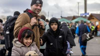 EU bereitet sich auf Millionen von Ukraine-Fl&uuml;chtlingen vor