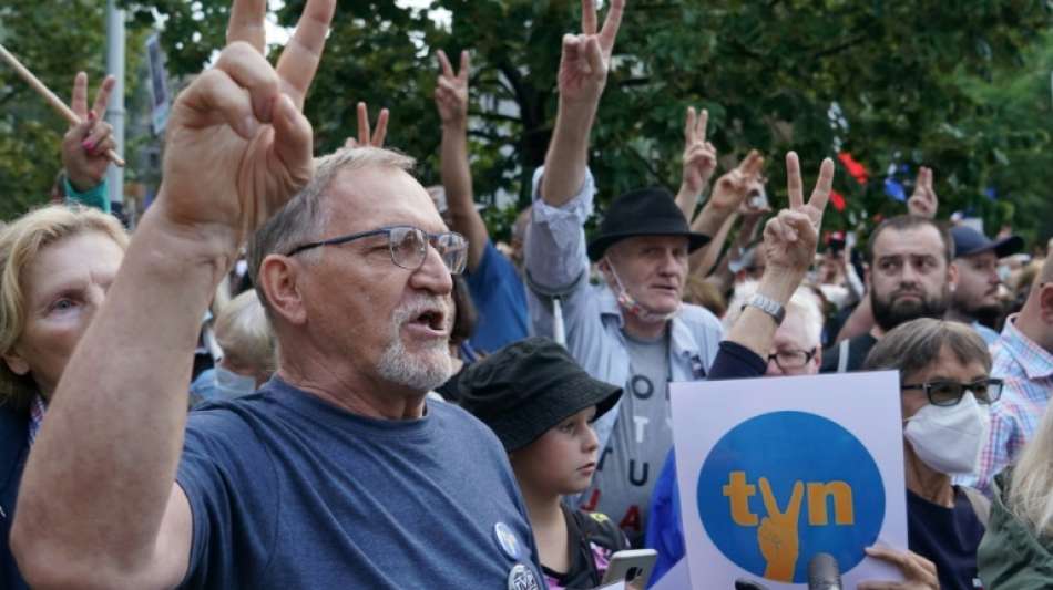 Polnisches Parlament stimmt umstrittenem Mediengesetz zu 