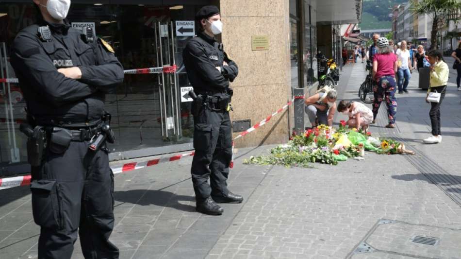 Merkel hofft auf gründliche Aufklärung des Messerangriffs von Würzburg