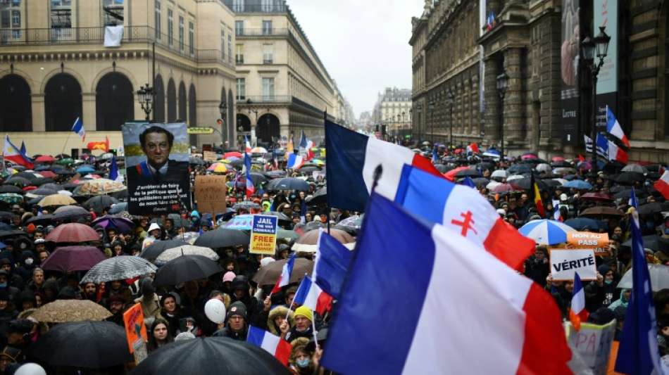 100.000 demonstrieren in Frankreich gegen Corona-Maßnahmen
