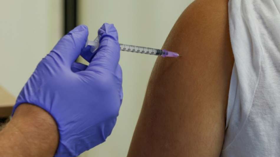 Ärztepräsident: Impfzentren können weiterhin hilfreich sein