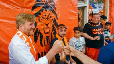 Kritik an K&ouml;nig Willem-Alexander wegen Missachtung der Corona-Regeln