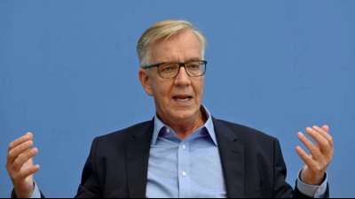Bartsch und Mohamed Ali bleiben Fraktionsvorsitzende der Linken