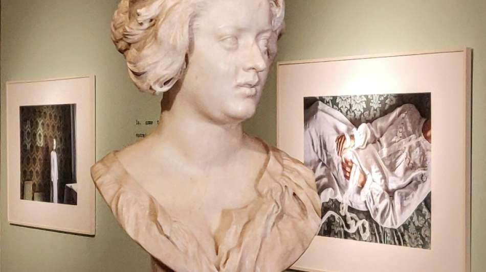 Uffizien in Florenz w&uuml;rdigen Opfer von S&auml;ureangriffen mit Ausstellung