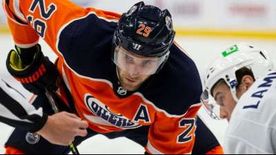 NHL: Eishockey-Superstar Draisaitl stoppt Pleitenserie mit Oilers