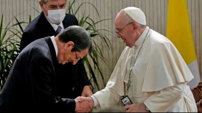 Papst fordert bei Besuch in Zypern "Einheit" Europas in Migrationsfragen auf
