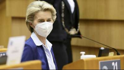 Von der Leyen: EU-Impfzertifikat soll Reisefreiheit wiederherstellen