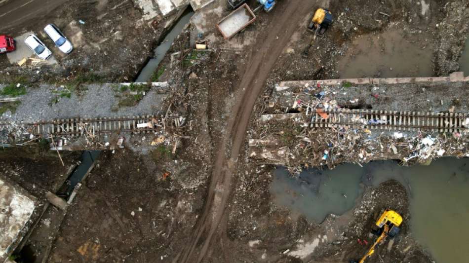 Ahr: Belastungen in Wasserproben nach Flutkatastrophe hoch