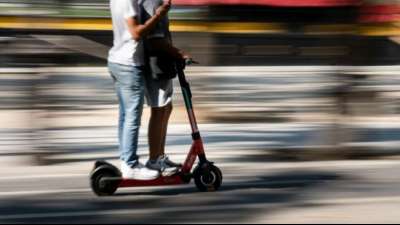 Paris tritt bei E-Scootern auf die Bremse