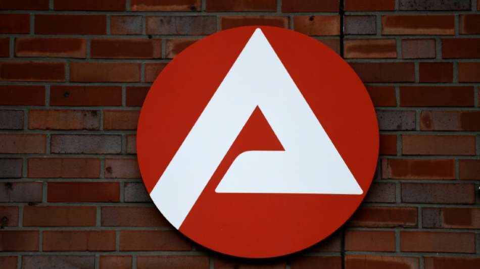 Fr&uuml;hjahrsbelebung auf dem Arbeitsmarkt h&auml;lt an 
