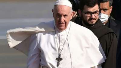 Papst beklagt "nationalistische Egoismen" im Umgang mit Fl&uuml;chtlingen in Europa