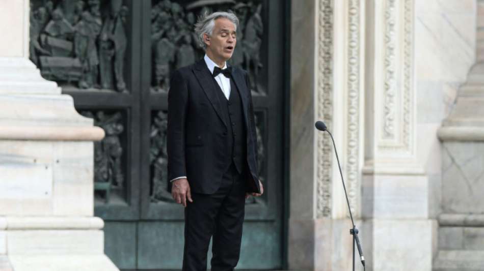 Andrea Bocelli gibt Konzert in leerem Mailänder Dom und betet