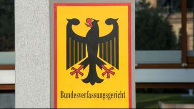 Gesetzgeber muss Behinderte "unverz&uuml;glich" bei Corona-Triage sch&uuml;tzen