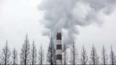 EU-Parlament bereitet Weg f&uuml;r CO2-Grenzabgabe