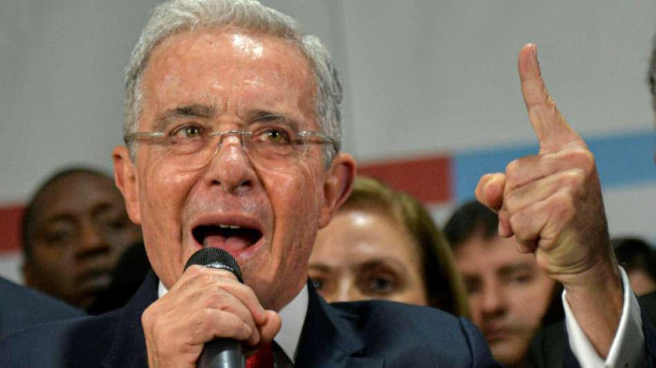 Kolumbiens Oberstes Gericht ordnet Inhaftierung von Ex-Staatschef Uribe an
