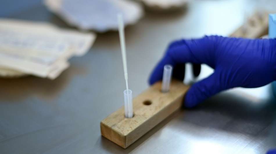 Bundesweite Sieben-Tage-Inzidenz sinkt auf 17,3