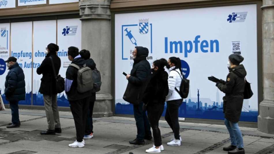 EU-Kommission schl&auml;gt dritte Dosis f&uuml;r g&uuml;ltiges Impfzertifikat vor