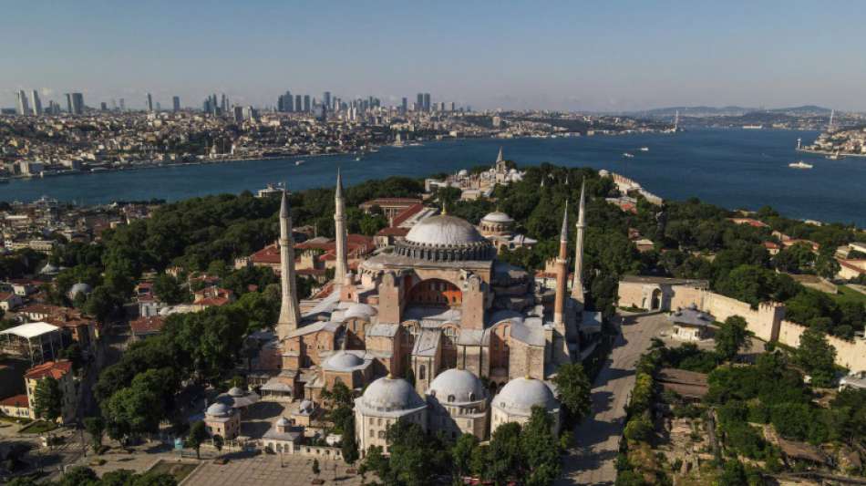Hagia Sophia soll außerhalb muslimischer Gebetszeiten für Besucher öffnen