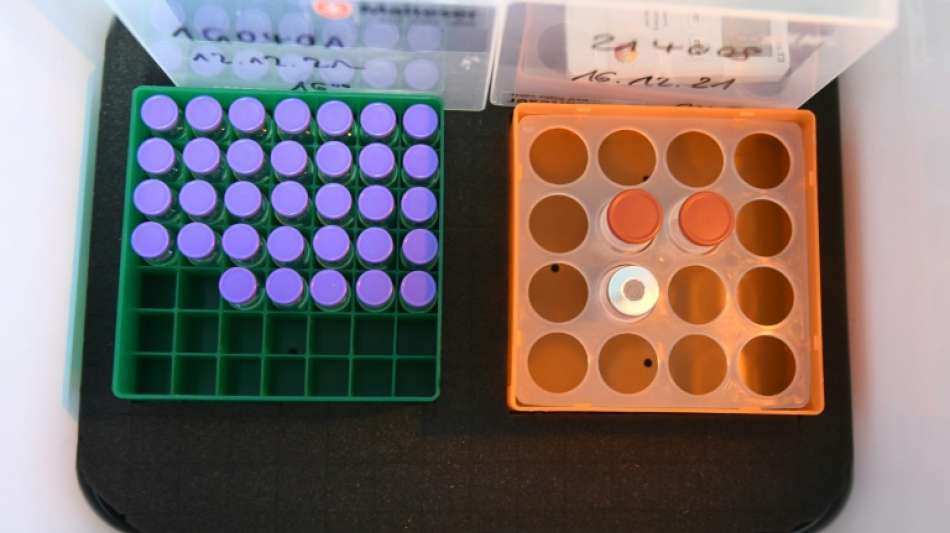 Spahn nach Entscheidung zur Deckelung von Biontech-Lieferungen unter Druck