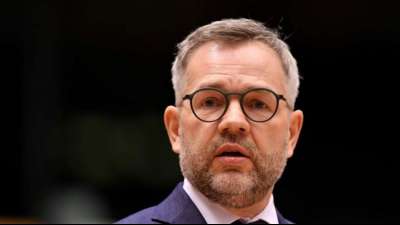 Berlin nach Studie aus Israel f&uuml;r neue Gespr&auml;che &uuml;ber EU-Impfpass offen