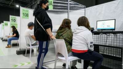 Sieben-Tage-Inzidenz steigt auf 56,4