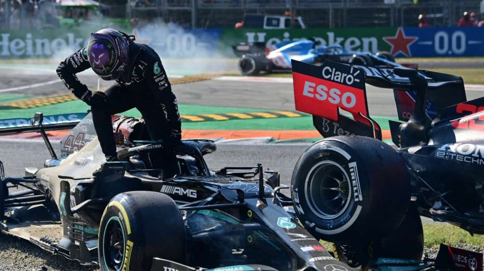 Hamilton und Verstappen kollidieren und scheiden aus