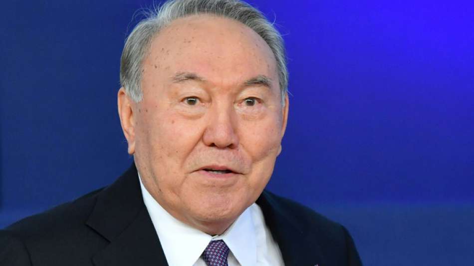 Kasachstans Ex-Präsident Nursultan Nasarbajew positiv auf Coronavirus getestet