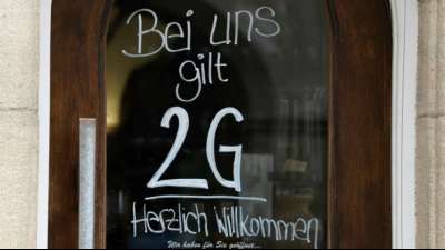 Gastronomie-Initiative warnt vor 2G Plus in der Branche