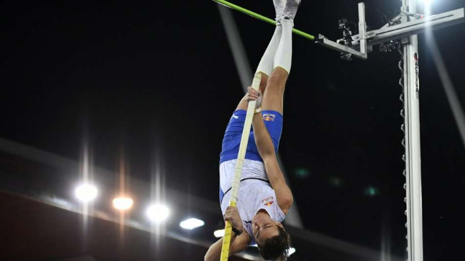 6,02 m in Karlsruhe: Duplantis mit Gala beim Saisoneinstieg 